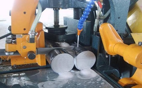 襄州卧式带锯床的送料方式有哪几种？